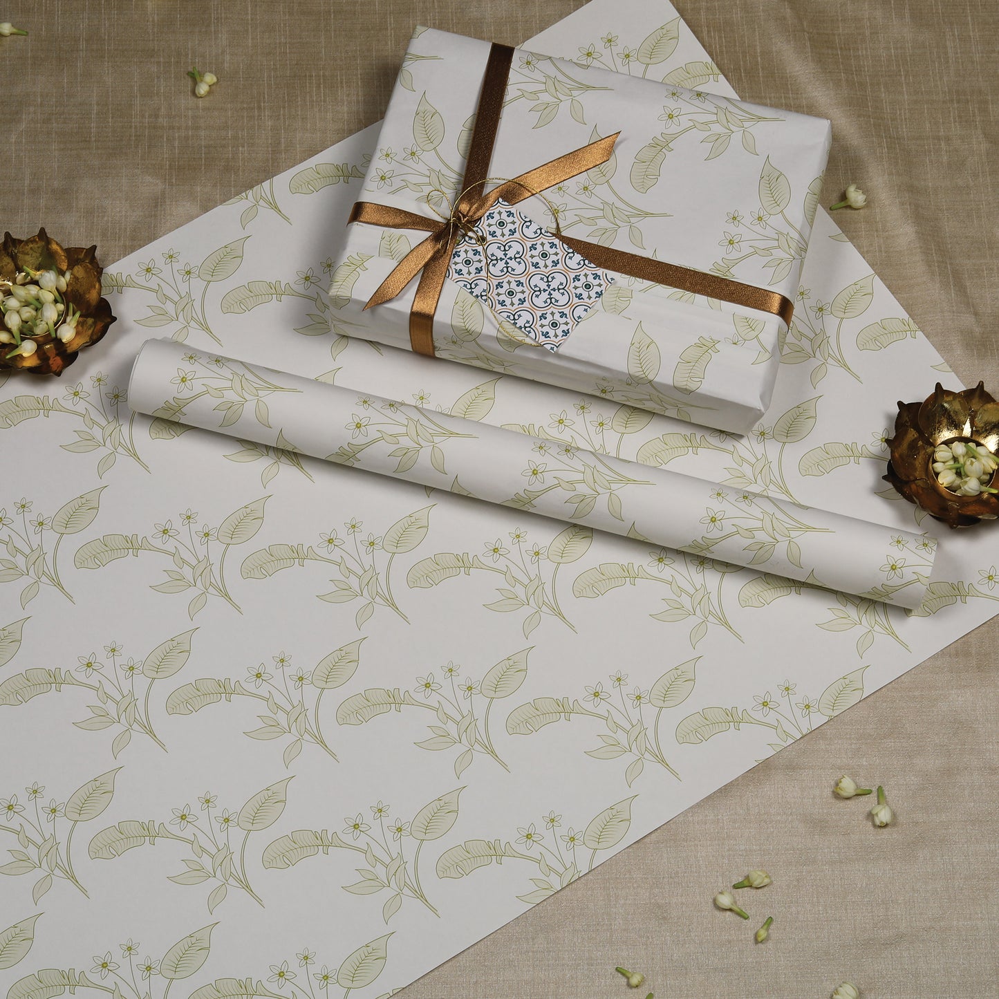 GIFT WRAPPING PAPERS