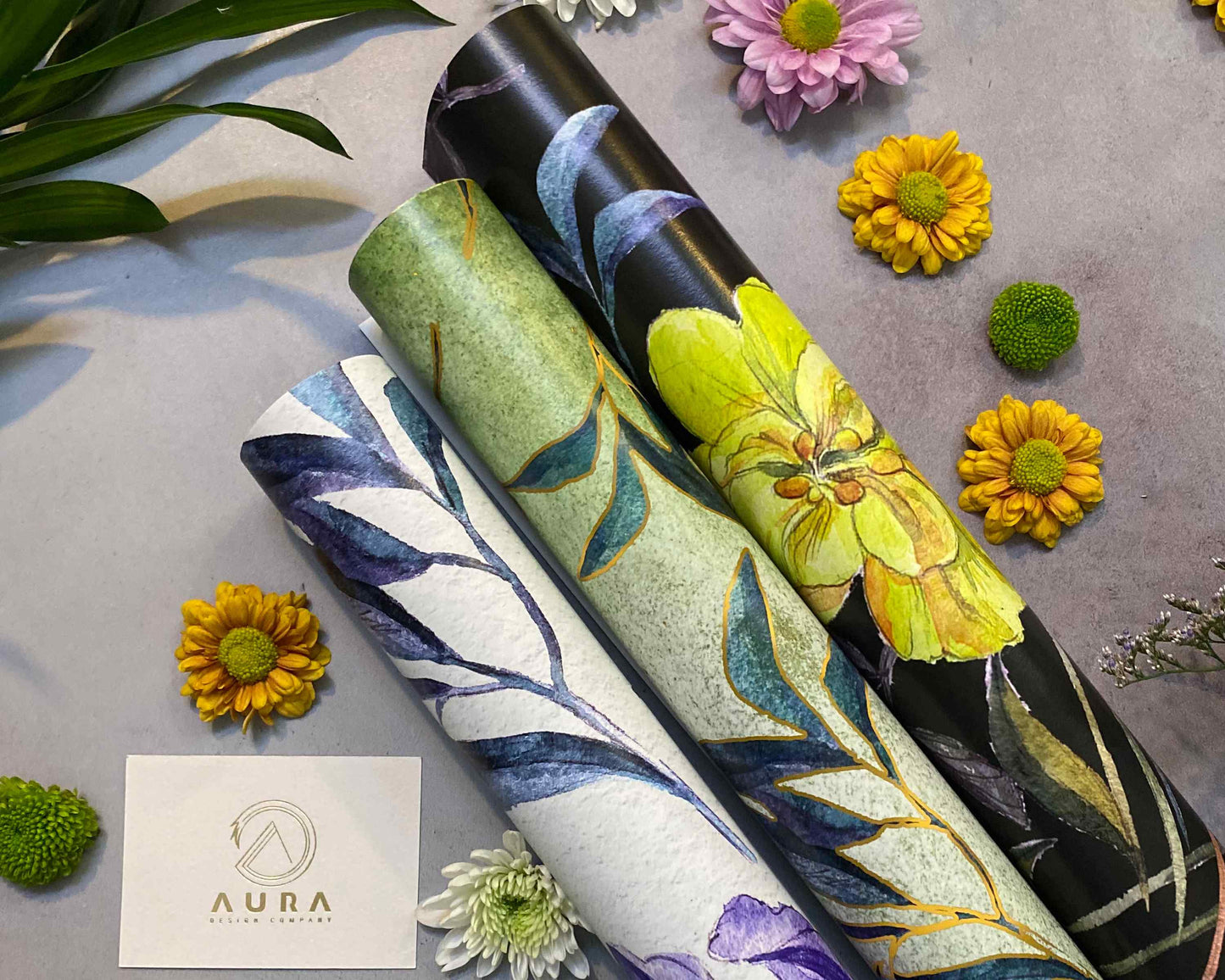 GIFT WRAPPERS & GIFT TAGS