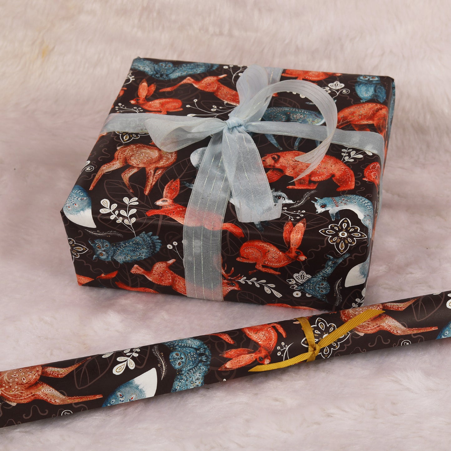 GIFT WRAPPING PAPERS