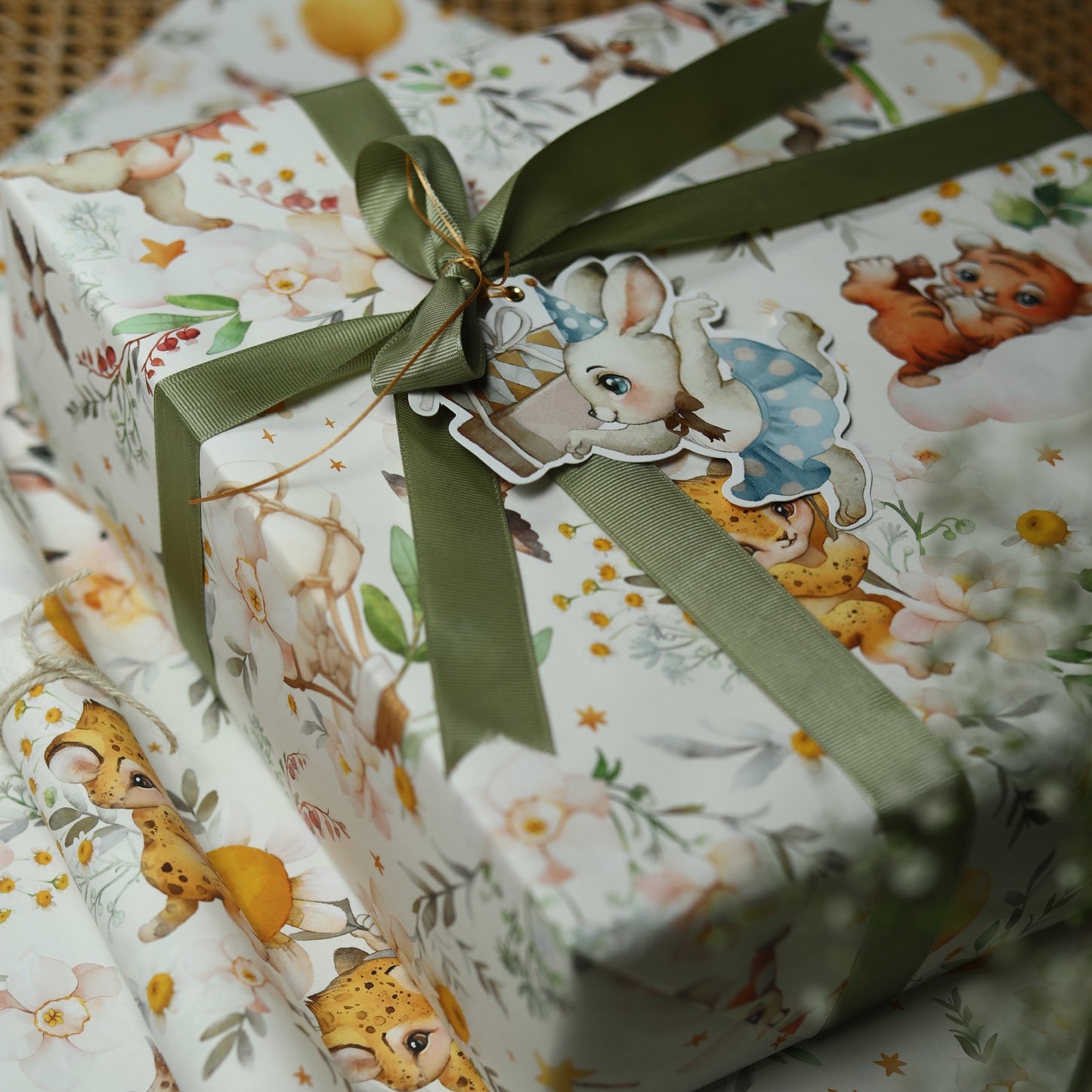 GIFT WRAPPING PAPERS