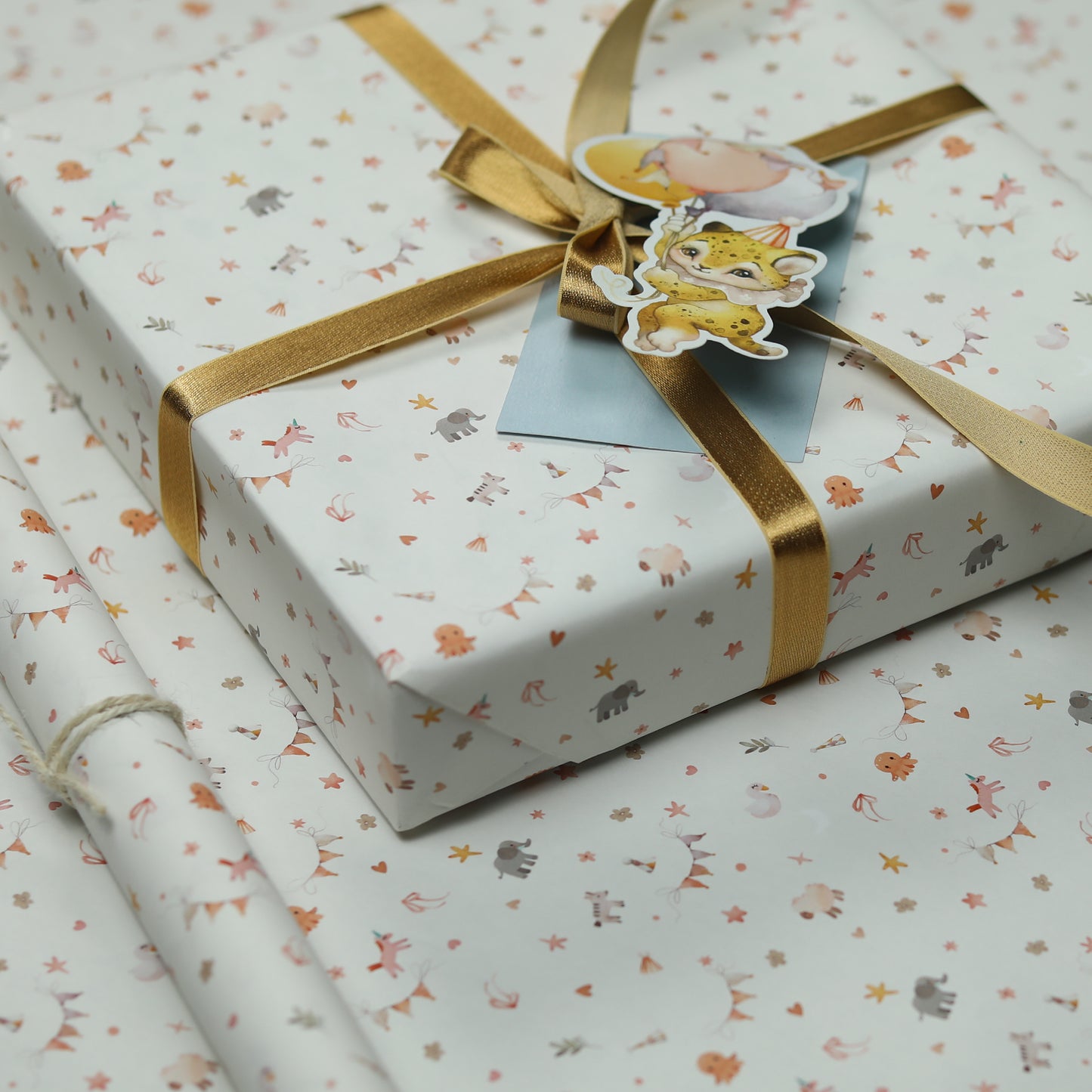 GIFT WRAPPING PAPERS