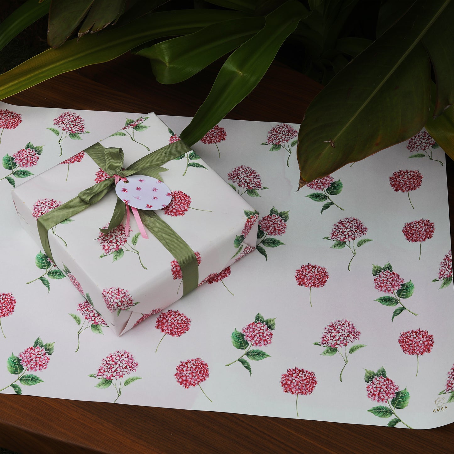 GIFT WRAPPING PAPER