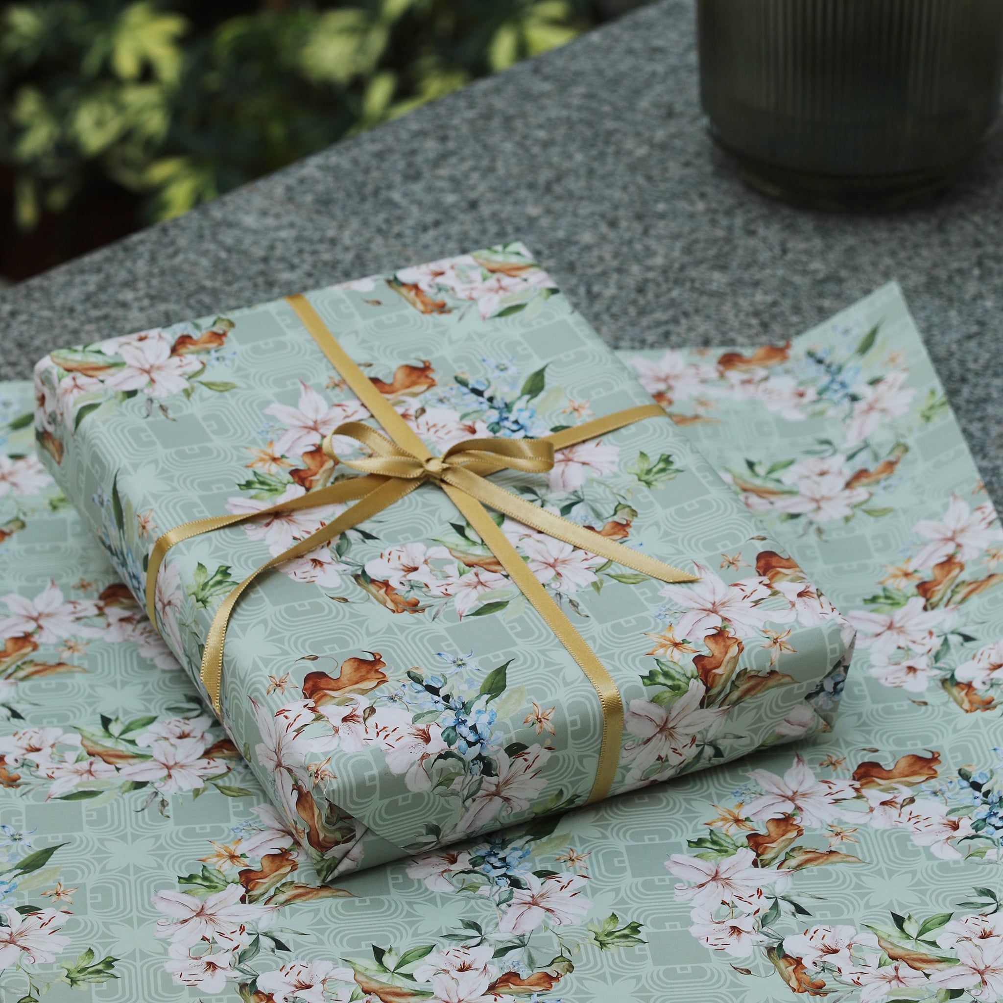 GIFT WRAPPING PAPER