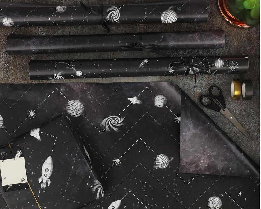 GIFT WRAPPERS & GIFT TAGS